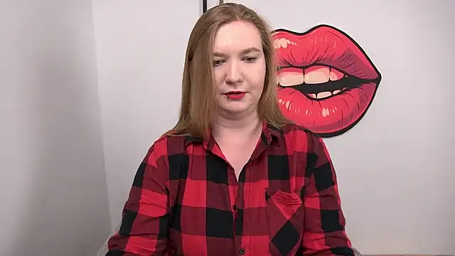 LaraDream online show from 10/02/25, 02:35