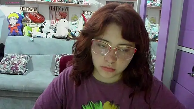 Snapshot of soficammy chatting on 01/09/25, 08:44 soficammy online show from 01/09/25, 08:44