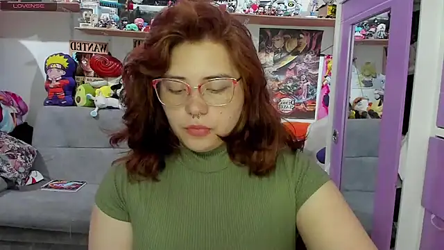 Snapshot of soficammy chatting on 01/11/25, 08:54 soficammy online show from 01/11/25, 08:54