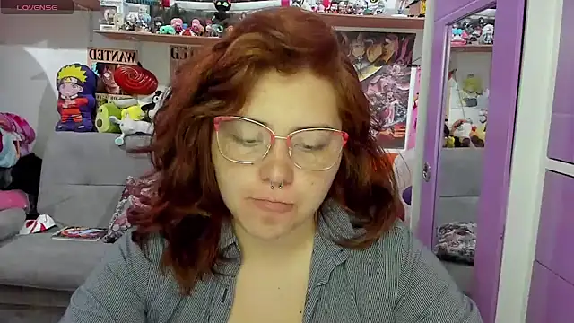 Snapshot of soficammy chatting on 01/12/25, 08:57 soficammy online show from 01/12/25, 08:57