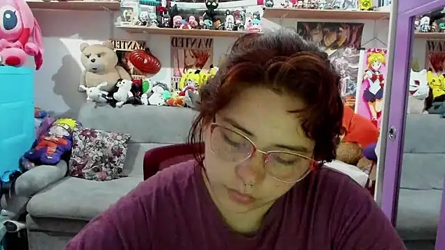 Snapshot of soficammy chatting on 01/18/25, 08:51 soficammy online show from 01/18/25, 08:51