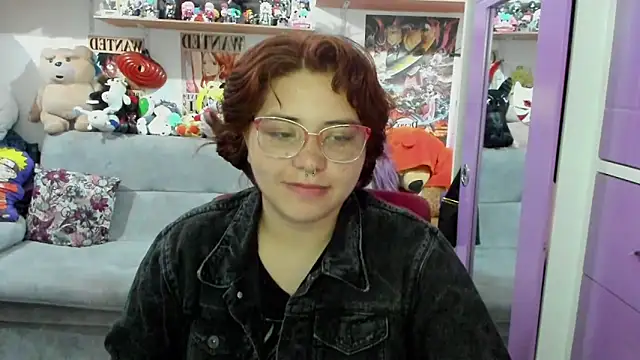 Snapshot of soficammy chatting on 01/20/25, 03:15 soficammy online show from 01/20/25, 03:15