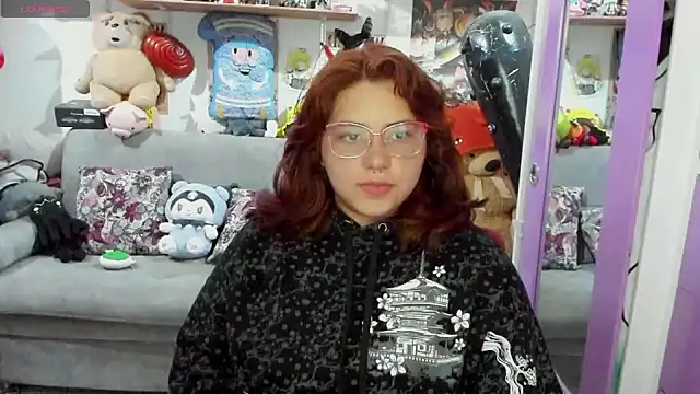 Snapshot of soficammy chatting on 01/25/25, 01:54 soficammy online show from 01/25/25, 01:54