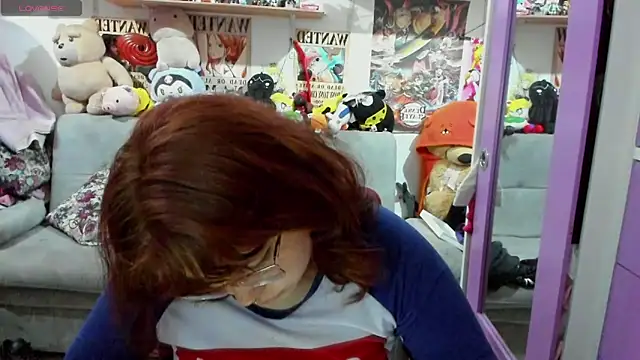 Snapshot of soficammy chatting on 02/06/25, 07:07 soficammy online show from 02/06/25, 07:07