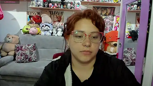 Snapshot of soficammy chatting on 02/09/25, 01:00 soficammy online show from 02/09/25, 01:00