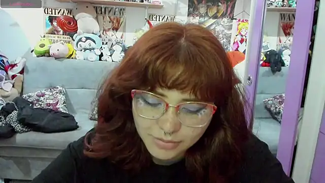 Snapshot of soficammy chatting on 02/10/25, 09:58 soficammy online show from 02/10/25, 09:58