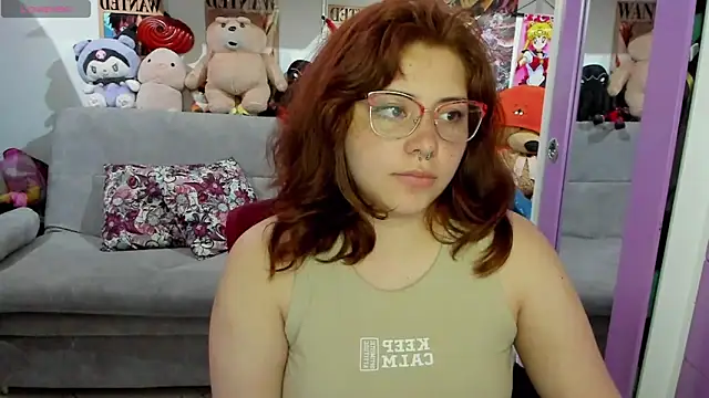 Snapshot of soficammy chatting on 02/20/25, 12:52 soficammy online show from 02/20/25, 12:52