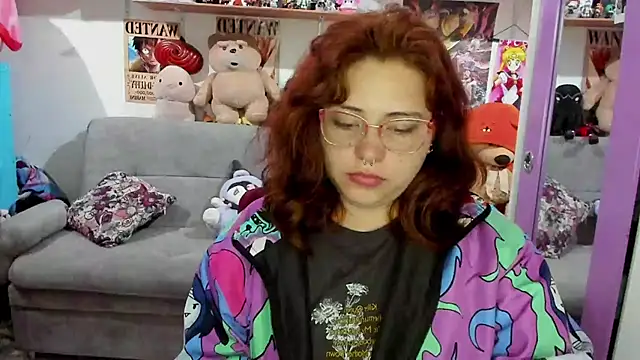 Snapshot of soficammy chatting on 02/21/25, 12:05 soficammy online show from 02/21/25, 12:05