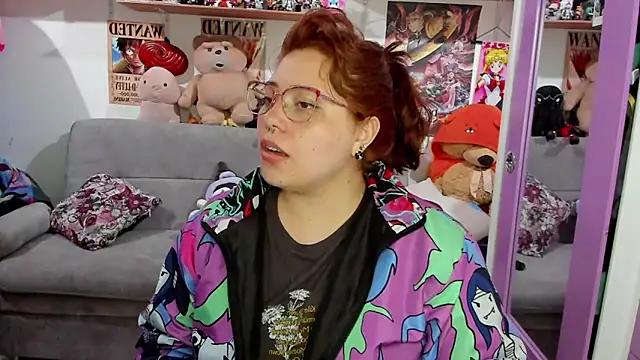 Snapshot of soficammy chatting on 02/21/25, 03:12 soficammy online show from 02/21/25, 03:12