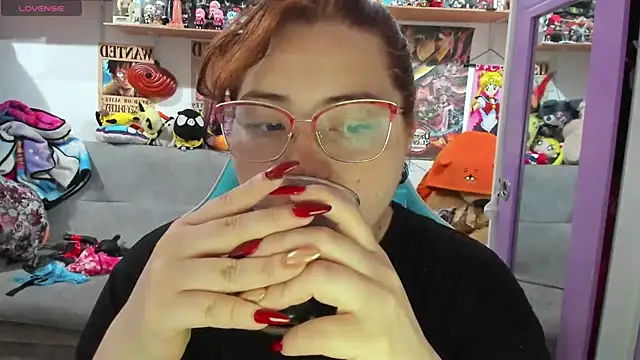 Snapshot of soficammy chatting on 09/14/25, 07:24 soficammy online show from 09/14/25, 07:24