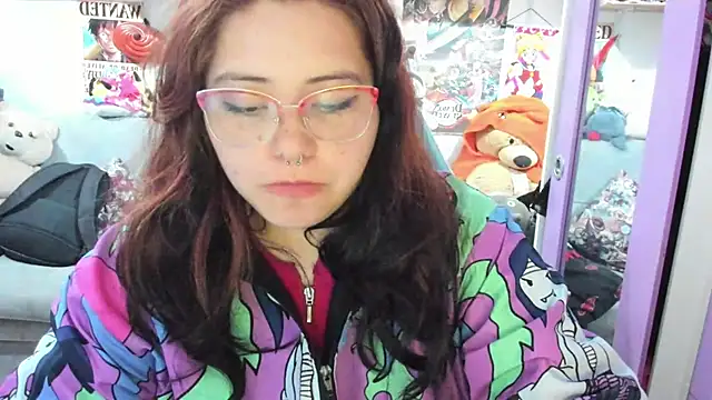 Snapshot of soficammy chatting on 09/24/25, 10:02 soficammy online show from 09/24/25, 10:02