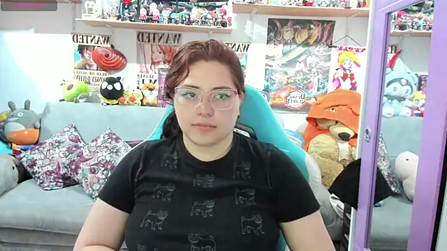 Snapshot of soficammy chatting on 09/27/25, 08:03 soficammy online show from 09/27/25, 08:03