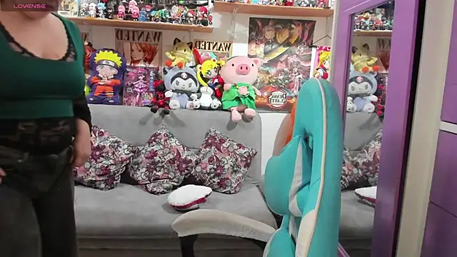 Snapshot of soficammy chatting on 11/10/25, 08:41 soficammy online show from 11/10/25, 08:41