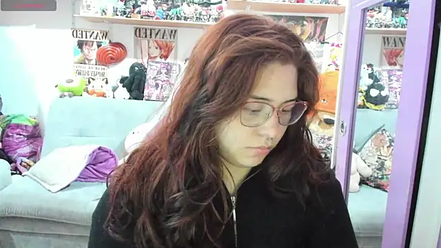 Snapshot of soficammy chatting on 12/21/25, 08:49 soficammy online show from 12/21/25, 08:49