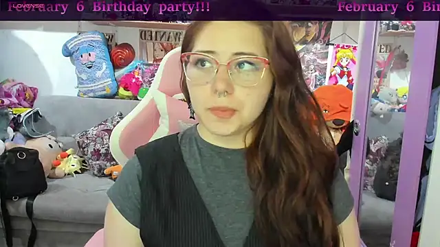 Snapshot of soficammy chatting on 02/03/26, 10:26 soficammy online show from 02/03/26, 10:26