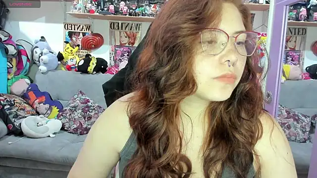 Snapshot of soficammy chatting on 03/01/26, 01:51 soficammy online show from 03/01/26, 01:51