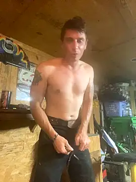 Snapshot of DillPie chatting on 09/10/25, 02:44 DillPie online show from 09/10/25, 02:44