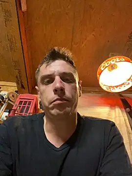 Snapshot of DillPie chatting on 11/16/25, 07:03 DillPie online show from 11/16/25, 07:03