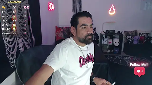 soyelcarlitos  online show from 05/12/26, 01:19