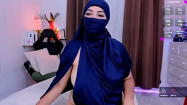 KeishaDanger  online show from 02/17/25, 11:53