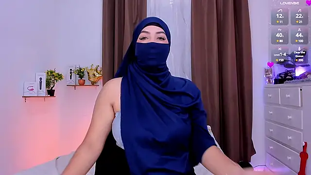 KeishaDanger  online show from 02/28/25, 08:39