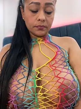 Snapshot of sofia_xxx02 chatting on 04/18/26, 12:03 sofia xxx02 online show from 04/18/26, 12:03