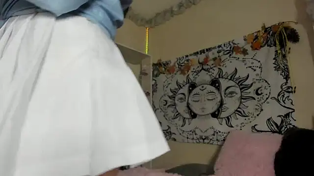 Laughing Naty online show from 09/25/25, 12:47