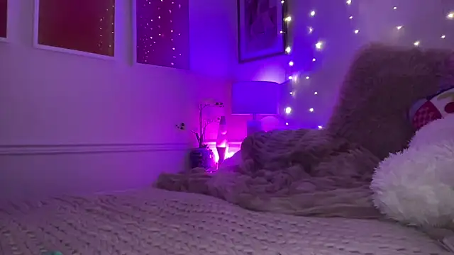 Fitnessbabe69 online show from 04/04/26, 06:44