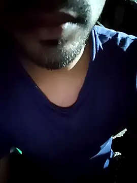 Snapshot of Kolkata___Boy chatting on 12/06/24, 05:33 Kolkata Boy online show from 12/06/24, 05:33