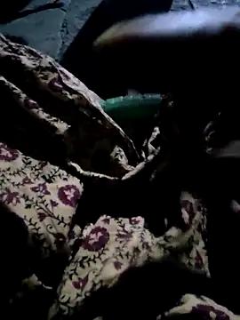 Snapshot of Kolkata___Boy chatting on 03/04/25, 04:52 Kolkata Boy online show from 03/04/25, 04:52