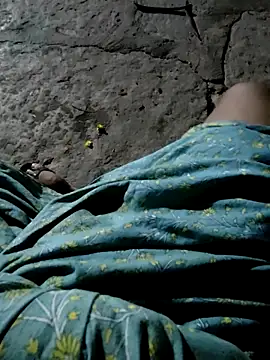 Snapshot of Kolkata___Boy chatting on 10/04/25, 04:16 Kolkata Boy online show from 10/04/25, 04:16