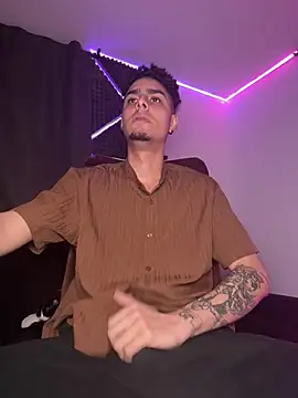 bigryann23 online show from 01/18/26, 02:59